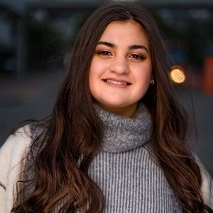 Meet your Posher, Sarah